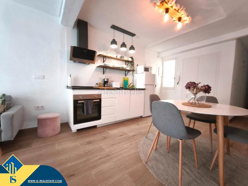 Foto 252e50ac-0288-4064-a0ec-299d15fb09f1. Piccolo appartamento con riscaldamento in Centro Santa Pola