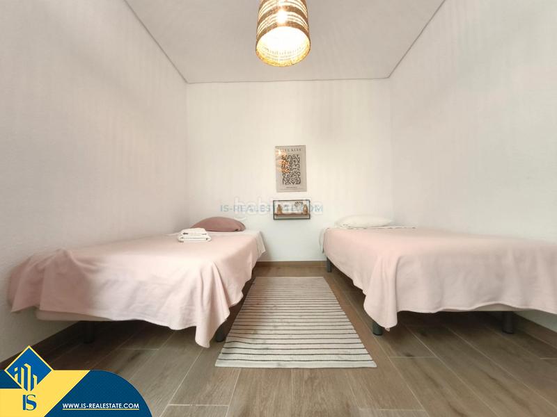 Foto f44b3092-a548-49a7-8016-65f21e2c97f2. Piccolo appartamento con riscaldamento in Centro Santa Pola