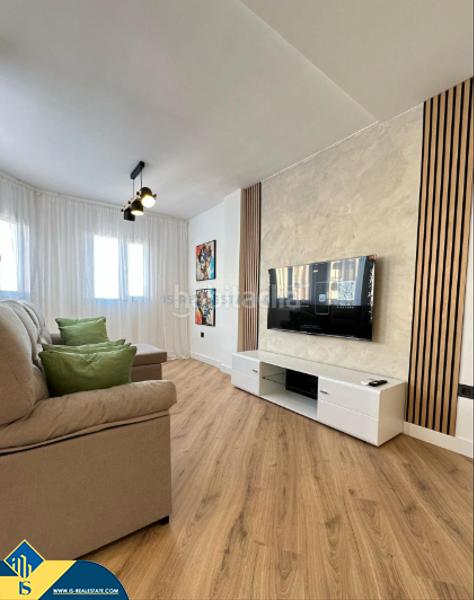 Foto 6c1ca890-4772-487a-b0ea-0cd6283758b6. Appartement avec piscine dans Puerto Deportivo Torrevieja