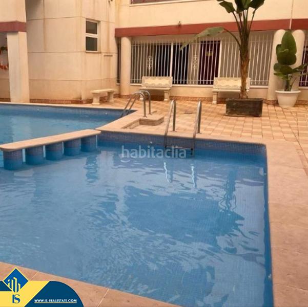 Foto b0cf8a5d-6c91-4aba-bb44-c988448bdb89. Appartement avec piscine dans Puerto Deportivo Torrevieja