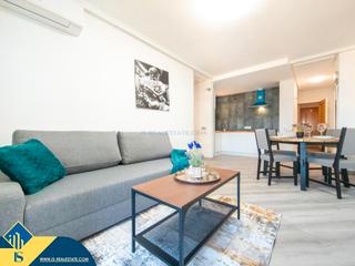 Apartment in Parque de las Naciones. Apartamento reformado con piscina compartida en torrevieja, prov