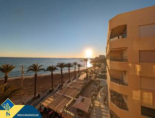 Pis a Zona Playa del Cura. Apartamento con terraza en la provincia de alicante, en torrevie