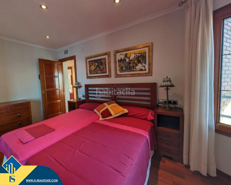 Foto 0f3b363a-4347-4c96-b8c6-ca02bf774b5a. Pis amb aparcament a Zona Playa del Cura Torrevieja