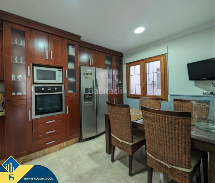 Foto cd05b1a6-fa59-4acb-a7fc-39171d43efde. Pis amb aparcament a Zona Playa del Cura Torrevieja