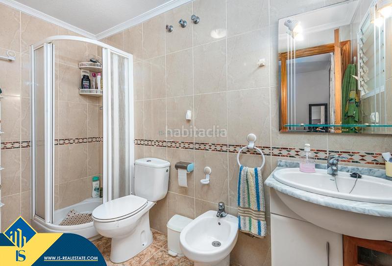 Foto 51f25a10-e191-4c2c-a55c-3632b6fbdcca. Apartment with heating parking in Zona Playa del Cura Torrevieja