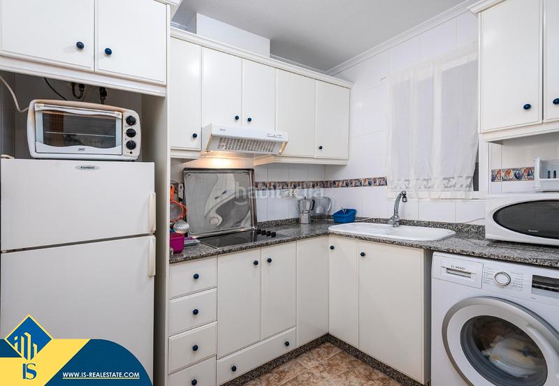 Foto 53b2a724-35f6-49fb-b15c-96047eee0bb0. Apartment with heating parking in Zona Playa del Cura Torrevieja