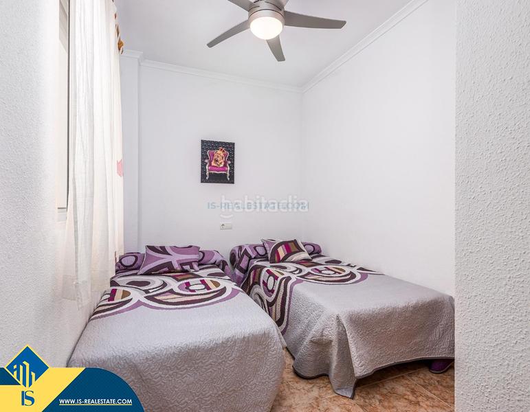 Foto 5e7fbc67-ab9a-4a67-85f8-856d39dfbc98. Apartment with heating parking in Zona Playa del Cura Torrevieja