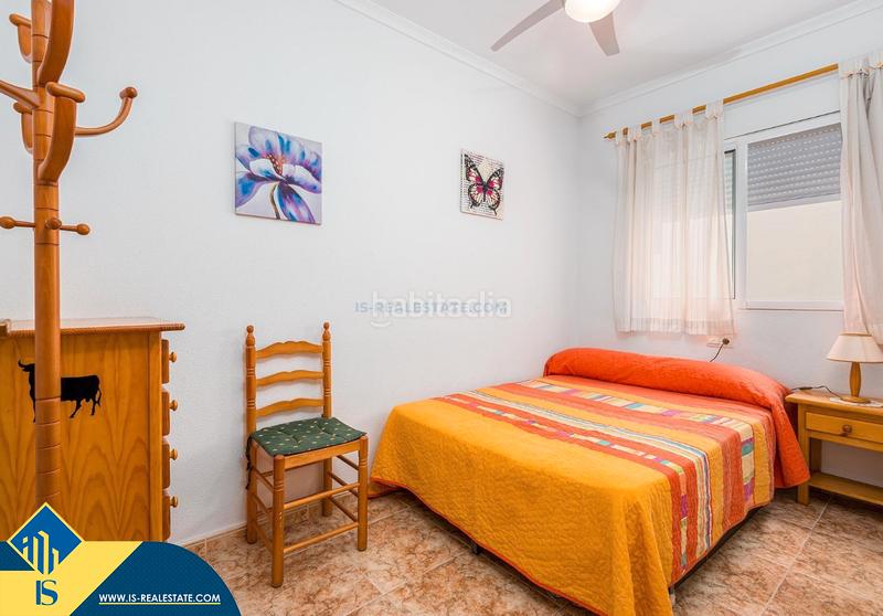 Foto 89e6427b-149c-406e-b267-5063ad39100e. Apartment with heating parking in Zona Playa del Cura Torrevieja