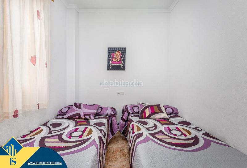 Foto 93736d09-a29e-470e-bd25-9283197f4d5d. Apartment with heating parking in Zona Playa del Cura Torrevieja