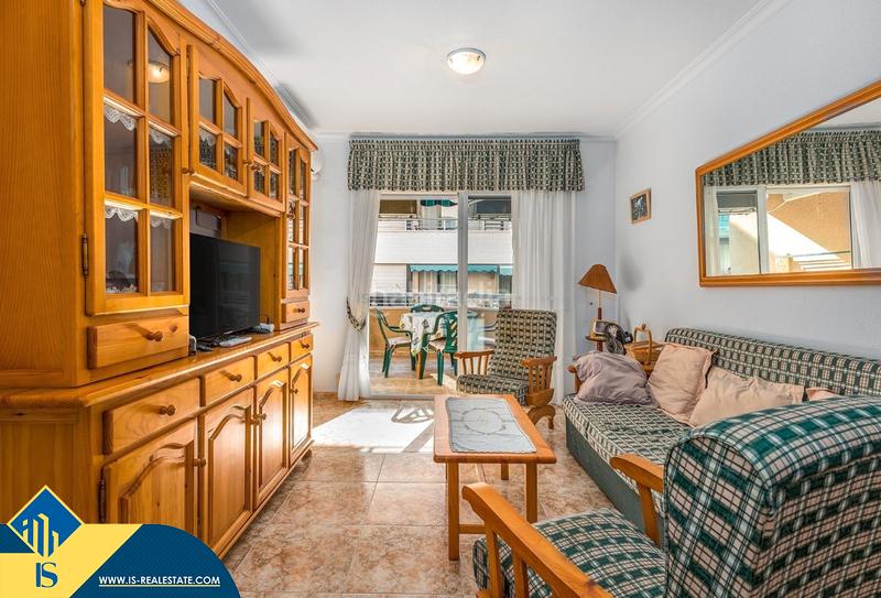 Foto c0a8799d-2ac7-4726-8a25-af223d958759. Apartment with heating parking in Zona Playa del Cura Torrevieja
