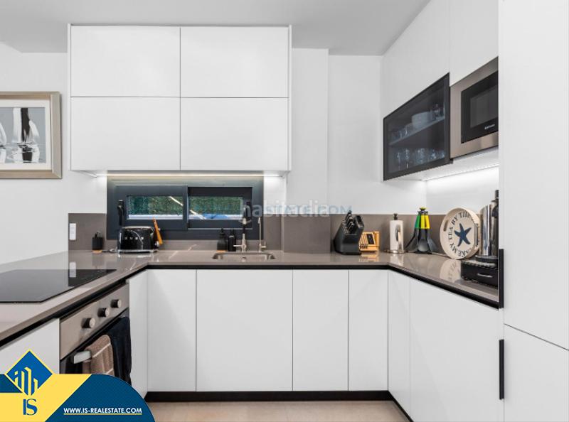 Foto dc80efb9-000d-43c4-a4bc-d019a8aa97af. Chalet avec parking piscine dans Los Secanos Guardamar del Segura