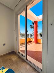 Casa a El Raso. Chalet con piscina privada en guardamar del segura, provincia de