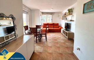Appartement à Puerto Deportivo. Apartamento con piscina compartida en guardamar del segura, prov