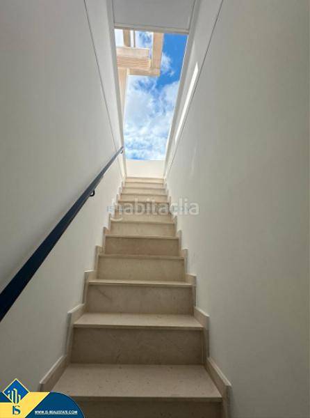 Foto 2415a69b-75ac-4f33-9e20-81059c53c064. Dachwohnung mit parking pool in Punta Prima Torrevieja