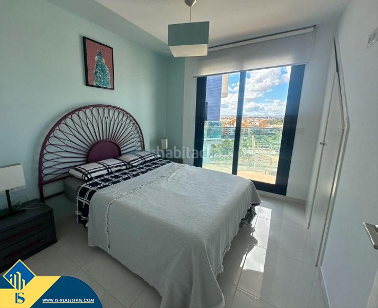 Foto bae47d96-68f5-4162-88ed-a171c48062e0. Dachwohnung mit parking pool in Punta Prima Torrevieja