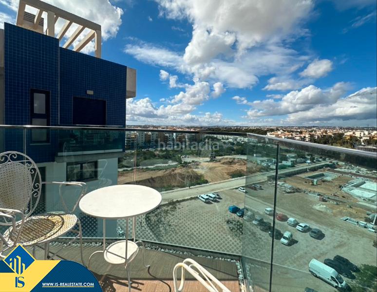 Foto f8cb2107-9e22-44b9-923f-5b605b53d47e. Dachwohnung mit parking pool in Punta Prima Torrevieja