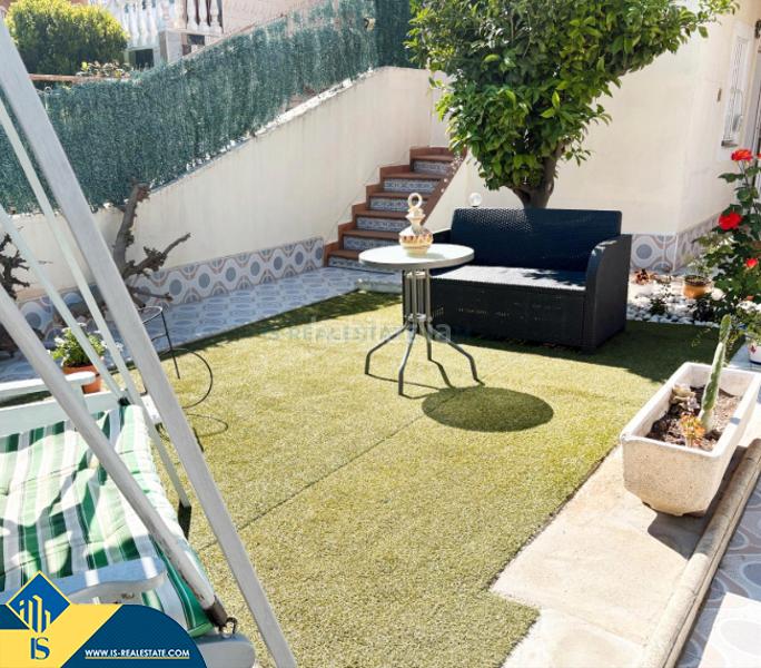 Foto b0c32612-00ef-4518-929a-9c47684b8917. Casa bifamiliare con parcheggio piscina in Los Balcones-Los Altos Torrevieja