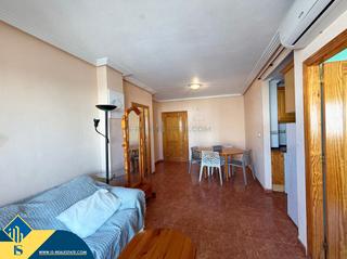 Pis a Avenida Habaneras - Curva de Palangre. Apartamento con terraza en torrevieja, provincia de alicante. 2