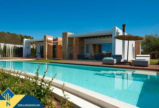 Xalet a Cala Vedella-Cala Tarida. Villa con piscina, islas baleares, ibiza. 5 habitaciones | 450 m