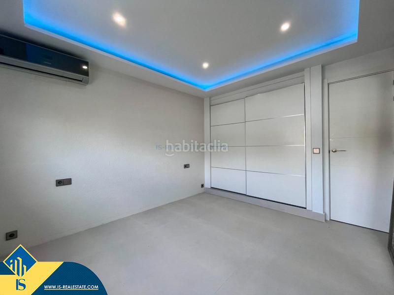 Foto 48fb260a-88b6-4ff4-86d0-93817aac2b2c. Apartament amb calefacció aparcament piscina a Marina Botafoc-Talamanca Ibiza