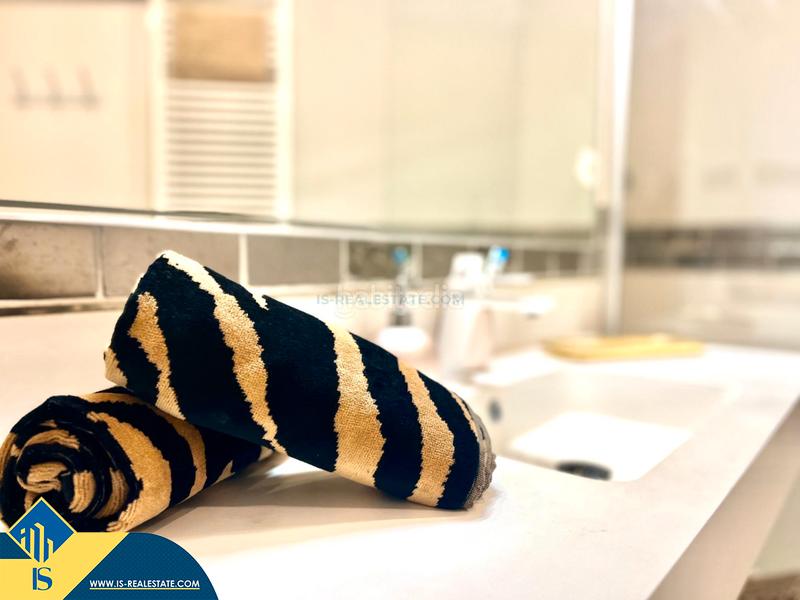 Foto 595cc8d9-e64f-4e58-b955-83d818e9c962. Apartament amb calefacció aparcament piscina a Marina Botafoc-Talamanca Ibiza