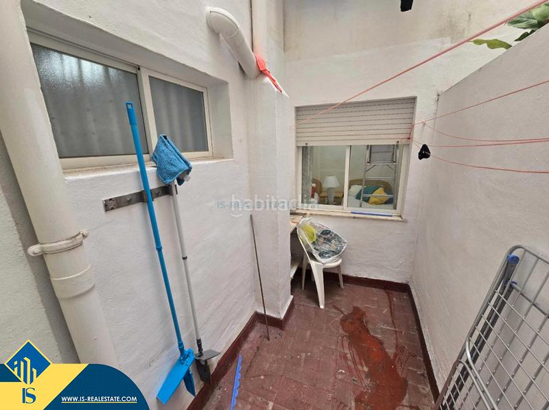 Foto a162ab0f-ac0a-478b-8969-abcdad6729d9. Apartamento  con balcón , provincia de alicante. 3 habitaciones | 72 m² | 450 metros del mar en Torrevieja