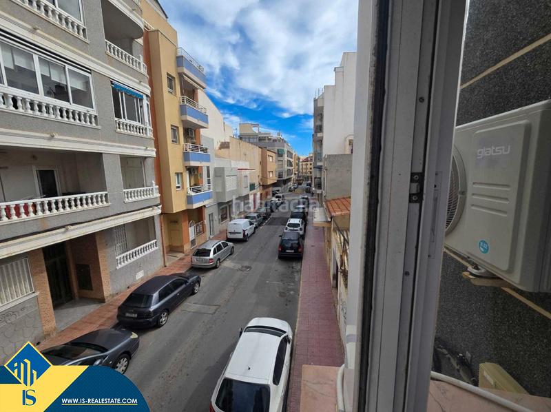 Foto e2d39726-be0f-4146-8a9c-0b53e04382c5. Apartamento  con balcón , provincia de alicante. 3 habitaciones | 72 m² | 450 metros del mar en Torrevieja