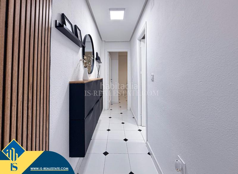 Foto ae007301-8a1a-43b0-b396-d3f56a50aed5. Apartament amb calefacció a Zona Playa de los Locos Torrevieja