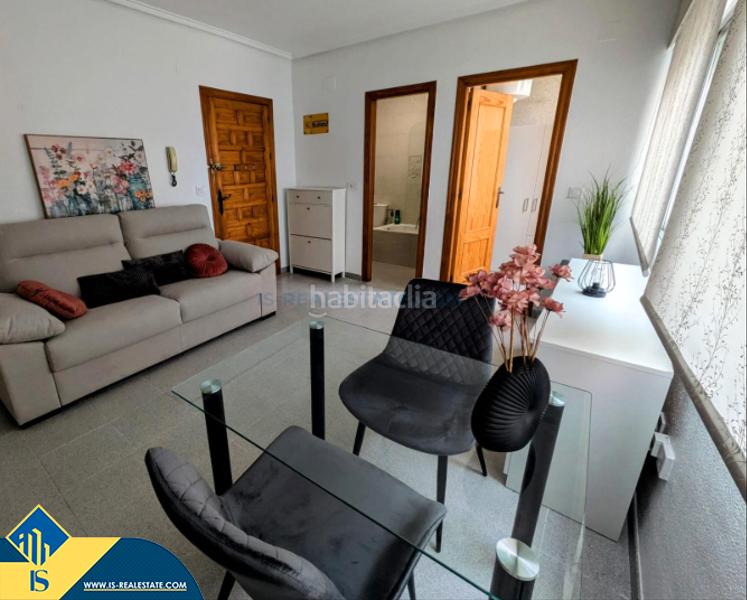 Foto e28c6ee0-0ab1-44c9-84eb-bca00661379e. Monolocale in Avenida Habaneras - Curva de Palangre Torrevieja