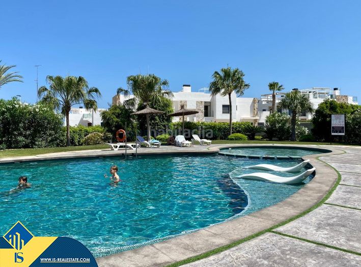 Foto e3f7e2e1-3016-4f08-8996-d989c38ba0f8. Àtic amb aparcament piscina a Los Balcones-Los Altos Torrevieja