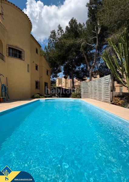 Foto db40d191-a7a0-42cd-b148-5db1de2d5e67. Chalet mit parking pool in Villamartín-Las Filipinas Orihuela