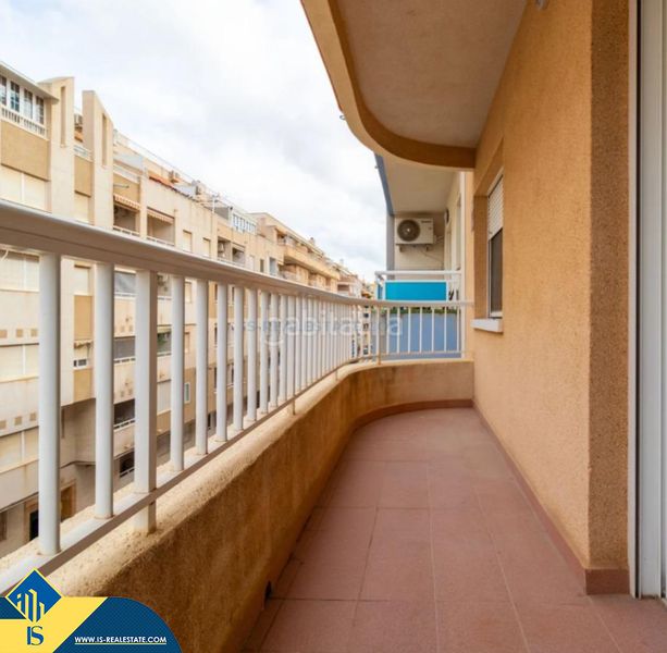 Foto 5de8b653-2b40-490e-8cf3-1332465ef523. Apartament amb calefacció a Parque de las Naciones Torrevieja