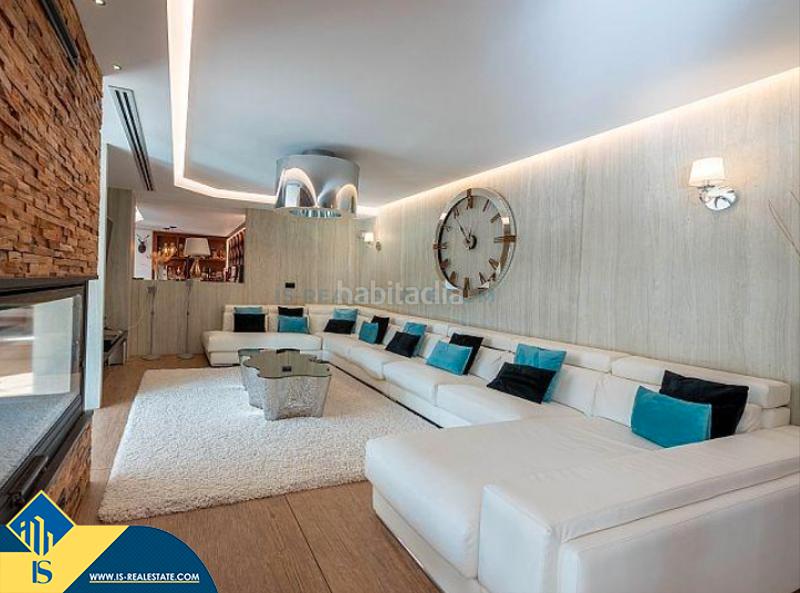 Foto b10d8e65-76b0-47e5-a2ed-2074bb7d455d. Chalet villa con piscina privada e, provincia de alicante. 4 habitaciones | 800 m² | 1,2 kilómetros hasta el mar. en Calp