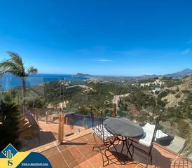 Chalet en Altea Hills. Chalet con piscina privada en altea, provincia de alicante. 4 ha