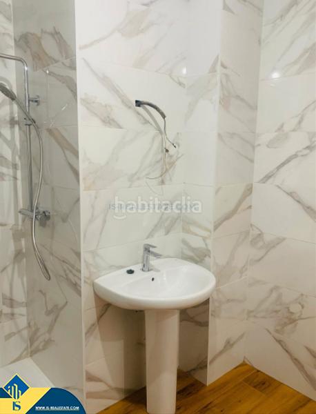 Foto 4d6e8471-497f-4701-a207-88faf733bacd. Pis amb aparcament a Avenida Habaneras - Curva de Palangre Torrevieja