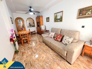 Apartament a Las Piscinas Naturales. Apartamento con terraza en torrevieja, provincia de alicante. 2