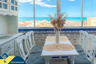Dachwohnung in Los Europeos. Ático reformado con terraza en la provincia de alicante, en la l