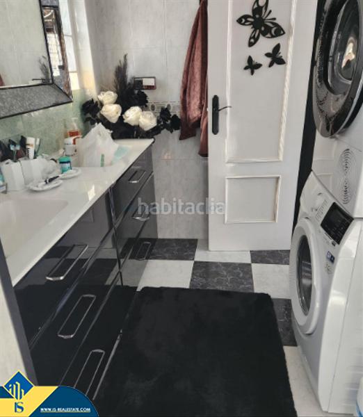 Foto 0dfde7be-9280-41bc-aa90-1da6daa2fcf1. Xalet amb aparcament piscina a Villamartín-Las Filipinas Orihuela