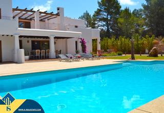 Xalet a Jesús. Villa con piscina, islas baleares, ibiza. 6 habitaciones | 350 m