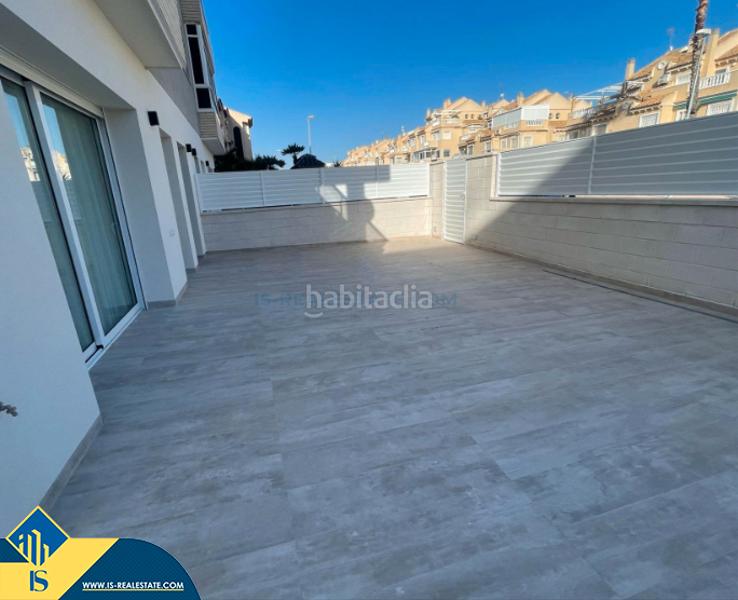 Foto 4c61243e-113e-4727-820c-6809f78caea3. Pis amb aparcament piscina a Aguas Nuevas Torrevieja