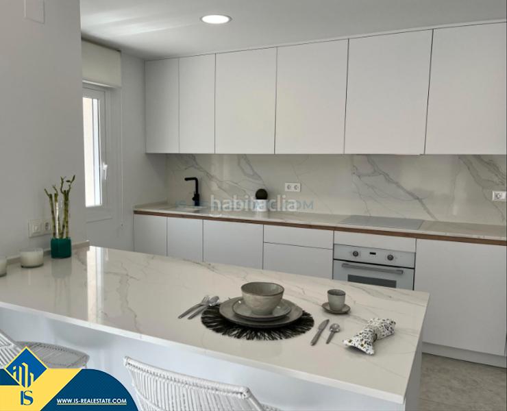 Foto b67fd213-747e-4381-bcc3-a789edfce38b. Pis amb aparcament piscina a Aguas Nuevas Torrevieja