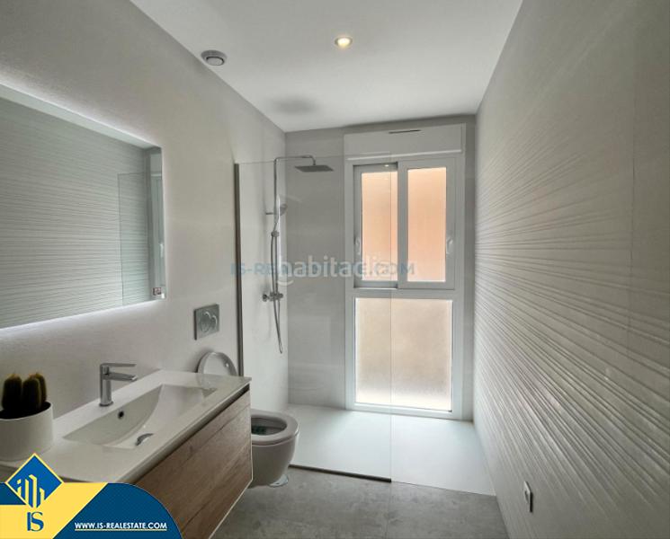 Foto d81cb534-2a72-4489-9516-a8e0c9ed9bef. Pis amb aparcament piscina a Aguas Nuevas Torrevieja