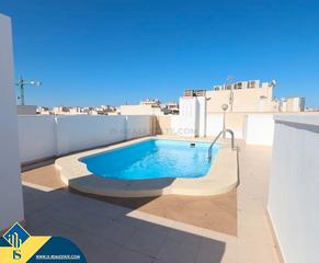 Flat in Parque de las Naciones. Apartamento con piscina comunitaria, en la provincia de alicante