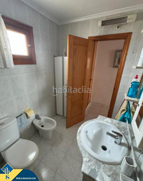 Foto 9cb7db3e-74be-4aec-8dfd-9e5c0ad7abdd. Duplex with pool in Torreblanca Torrevieja