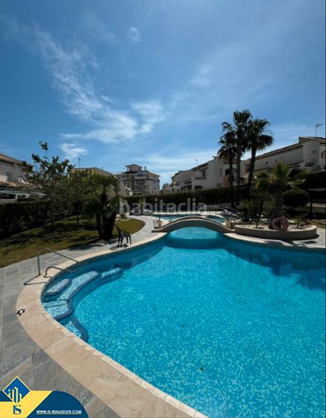 Foto d3ad4770-ac93-4194-be9f-fe1d7bf99685. Duplex with pool in Torreblanca Torrevieja