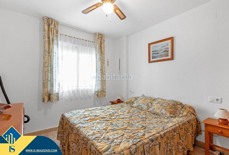 Foto 491c58fd-4264-41d8-9e43-7b74ee79dfe9. Apartament amb calefacció aparcament piscina a Zona Carrefour - Urbanizaciones Torrevieja