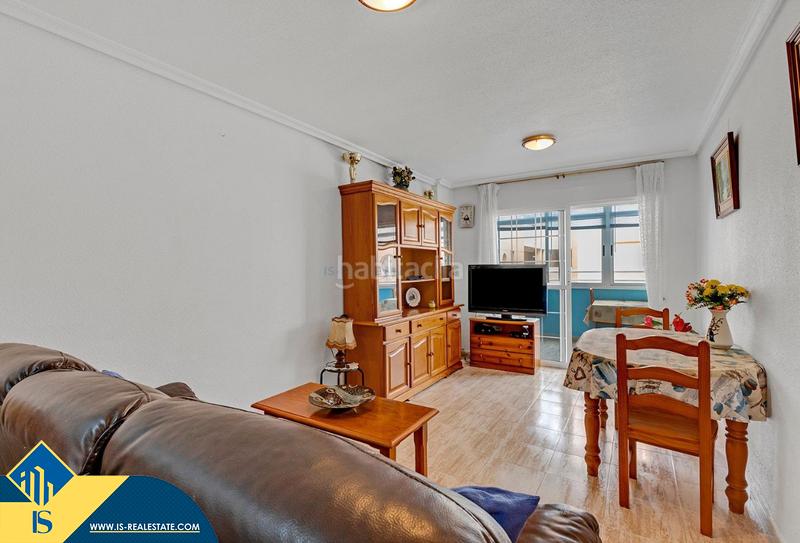 Foto f4b1a9d3-f316-4cdb-b1b4-5e21d3595b25. Apartament amb calefacció aparcament piscina a Zona Carrefour - Urbanizaciones Torrevieja