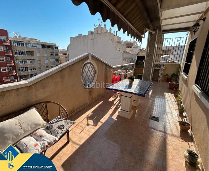 Foto 048006c4-ee9d-4e49-bc33-ae346b215767. Attico con piscina in Centro - Muelle Pesquero Torrevieja