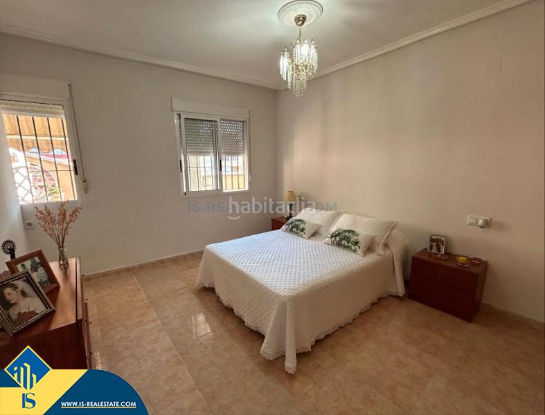 Foto dd43b3ef-47ad-409a-b812-e89af61d1399. Attico con piscina in Centro - Muelle Pesquero Torrevieja