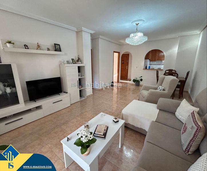 Foto f51ad5ad-3b0e-44d4-a738-aa2aed396aaf. Attico con piscina in Centro - Muelle Pesquero Torrevieja